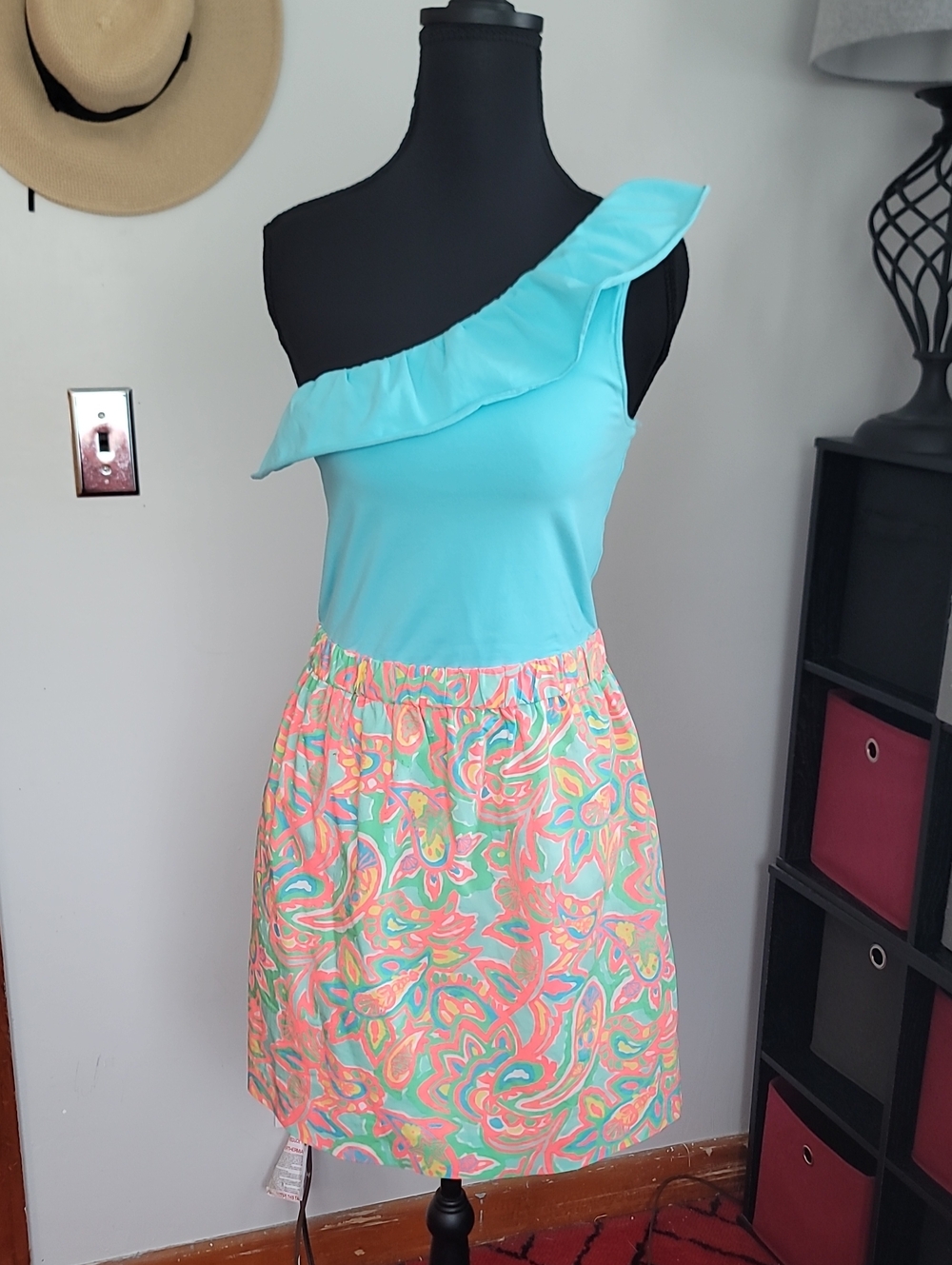 Lilly Pulitzer Aqua One-Shoulder Ruffle Dress with Coral & Aqua Paisley Skirt sm